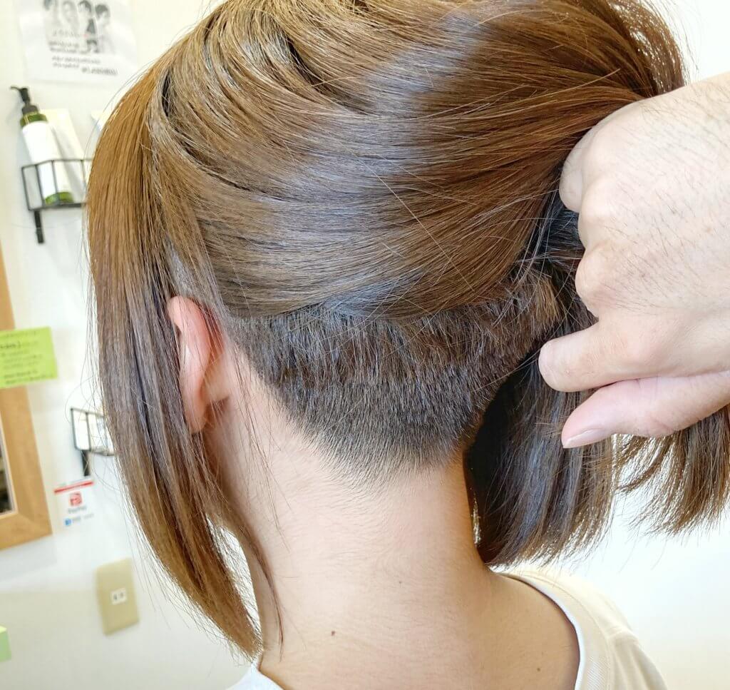刈り上げ女子 ツーブロックボブ 22年もまだまだ人気 勇気を出して挑戦して スッキリおしゃれない髪型にチェンジ